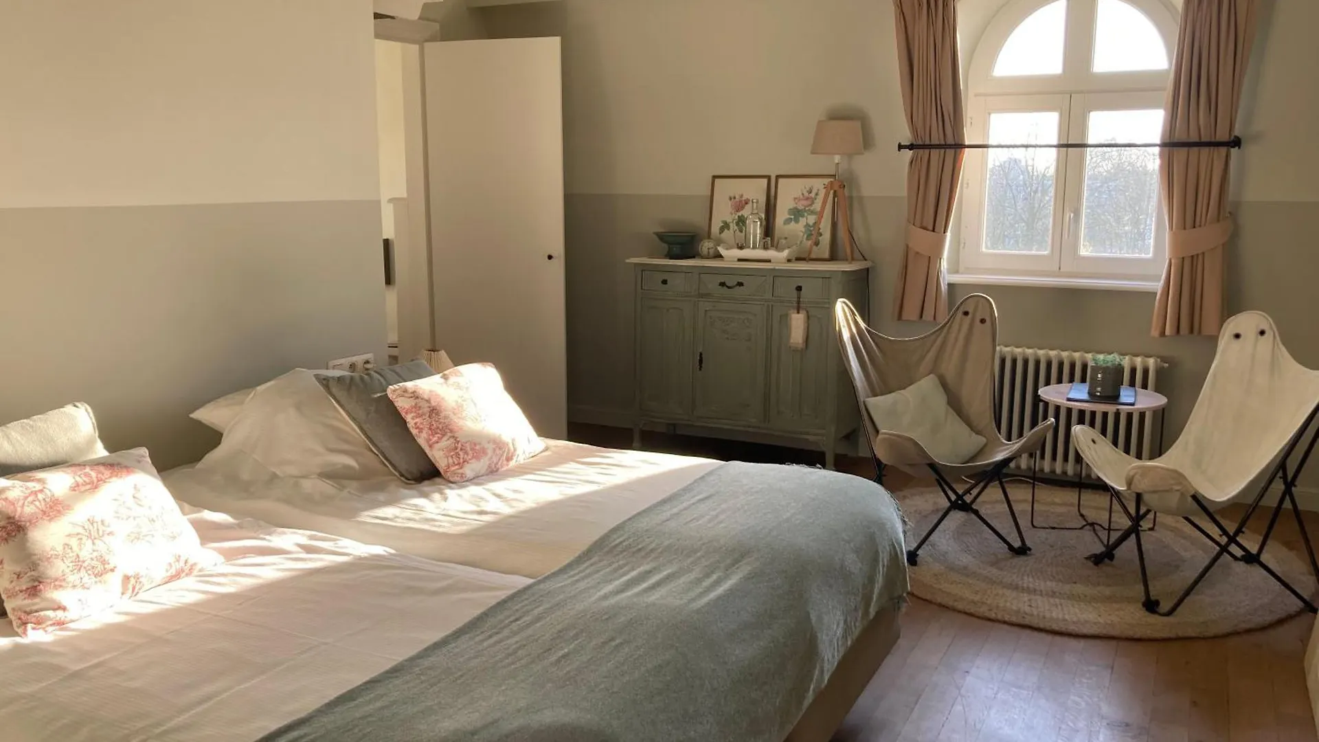 Chateau Fort Lapin Kamer 4 Bruges 0*,  Belgium
